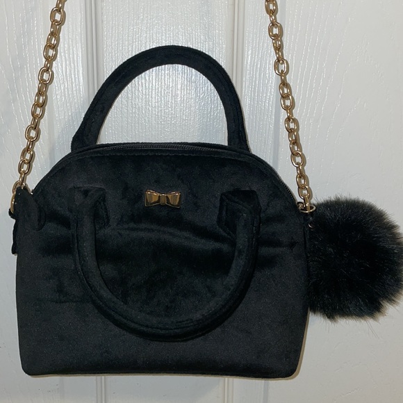 Black Velvet Crossbody Bag - Picture 2 of 4